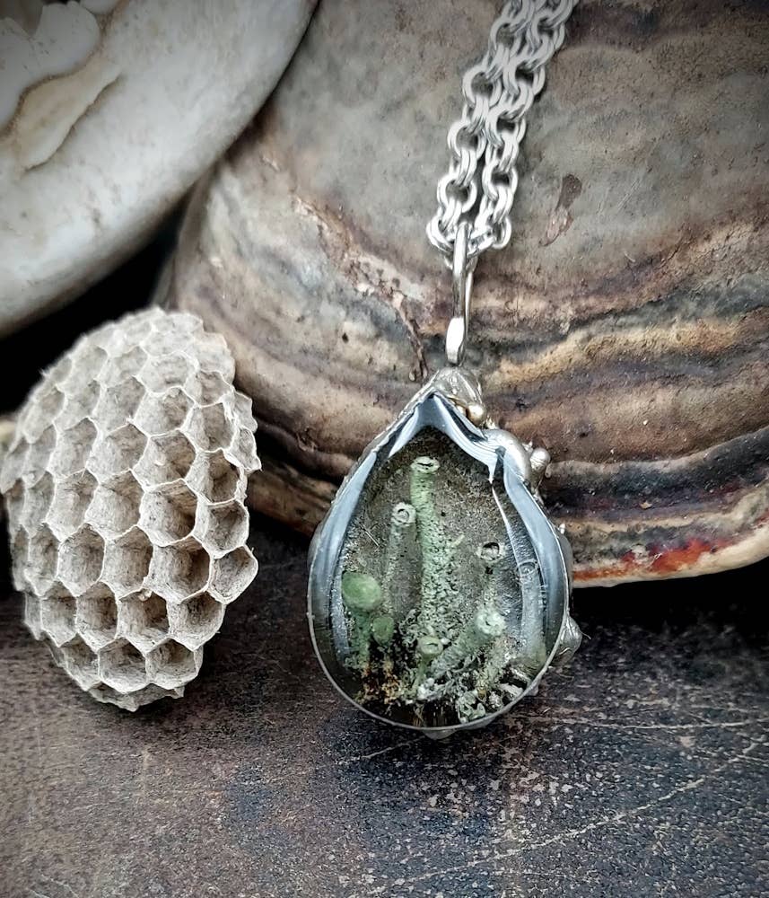 Baba Yaga - Wholesale Pendant/Charm Necklace - Murky Garden Necklace