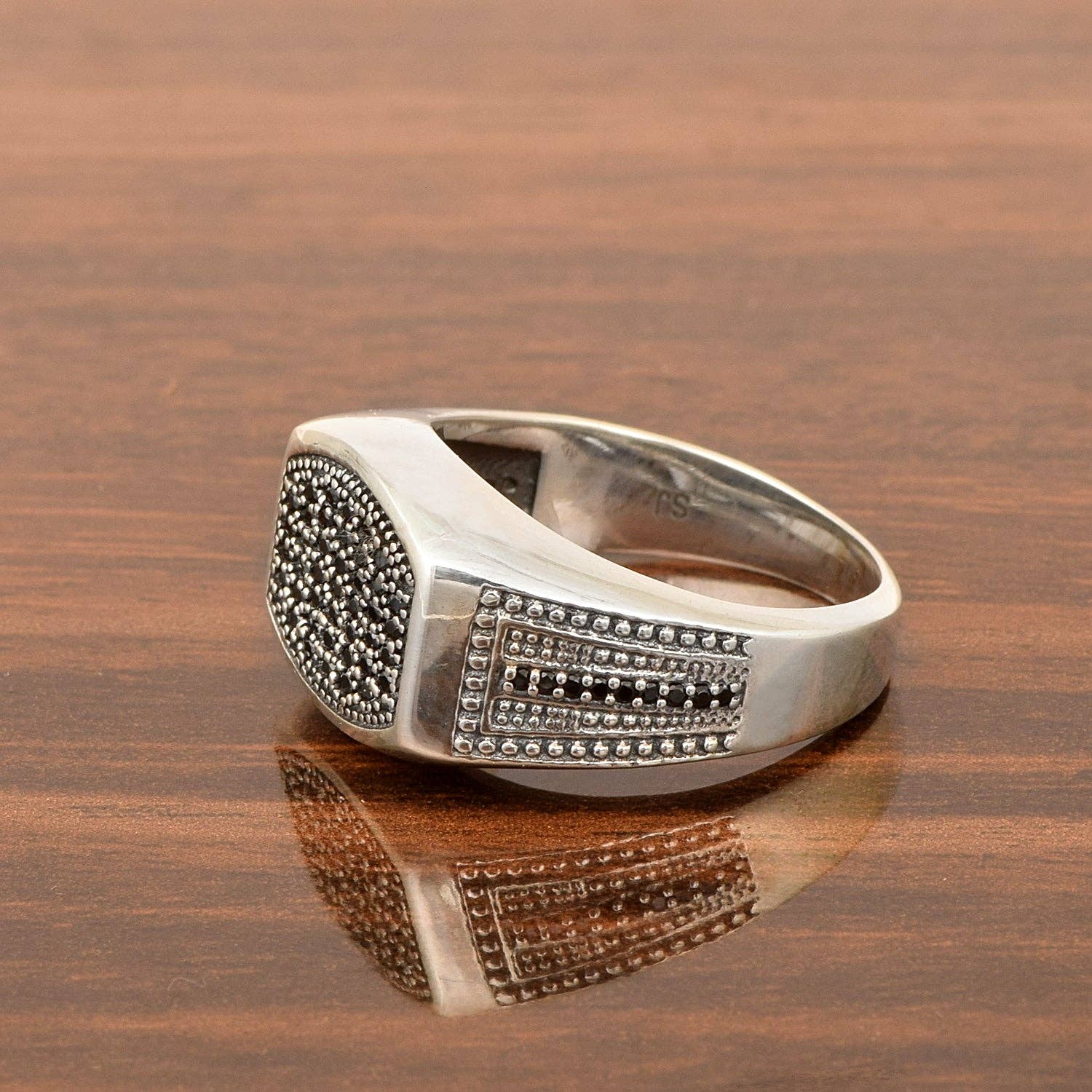 Star Joya - Wholesale Signet Ring - Mens Black Spinel Rings Solid 925 Sterling Silver Round Black Spinel Signet Rings1