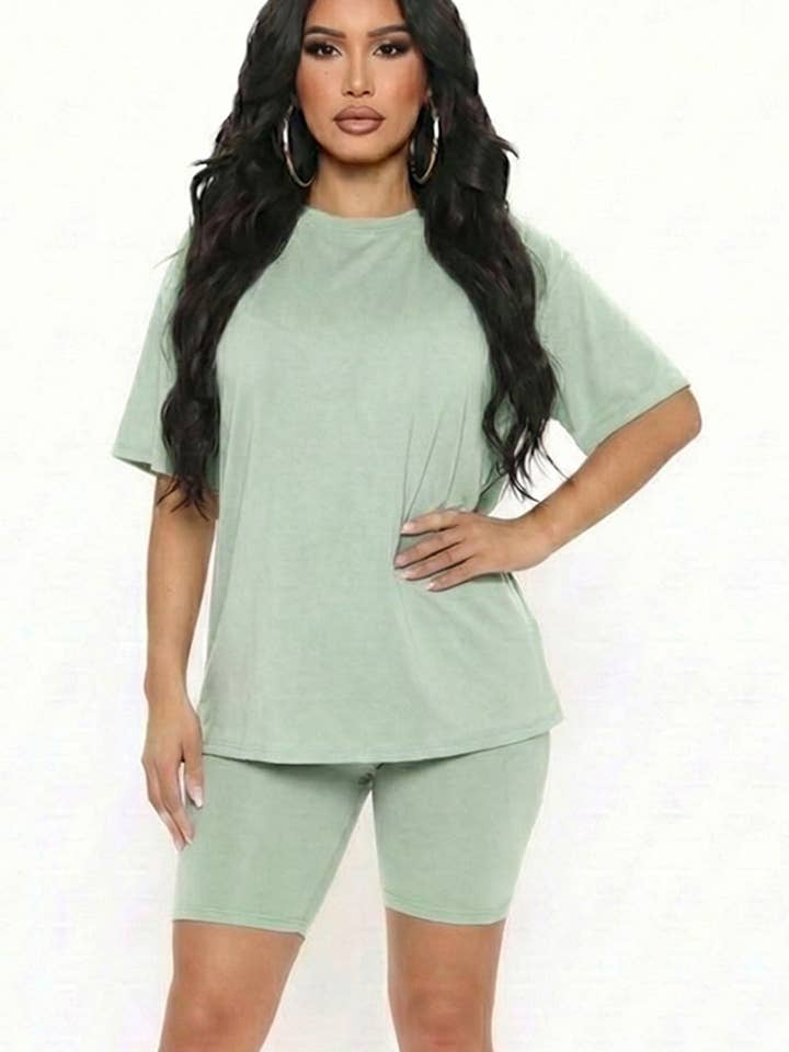 CAPELLA APPAREL - Wholesale Activewear Set - Women's - Loose Fit Top & Bike Shorts Set32