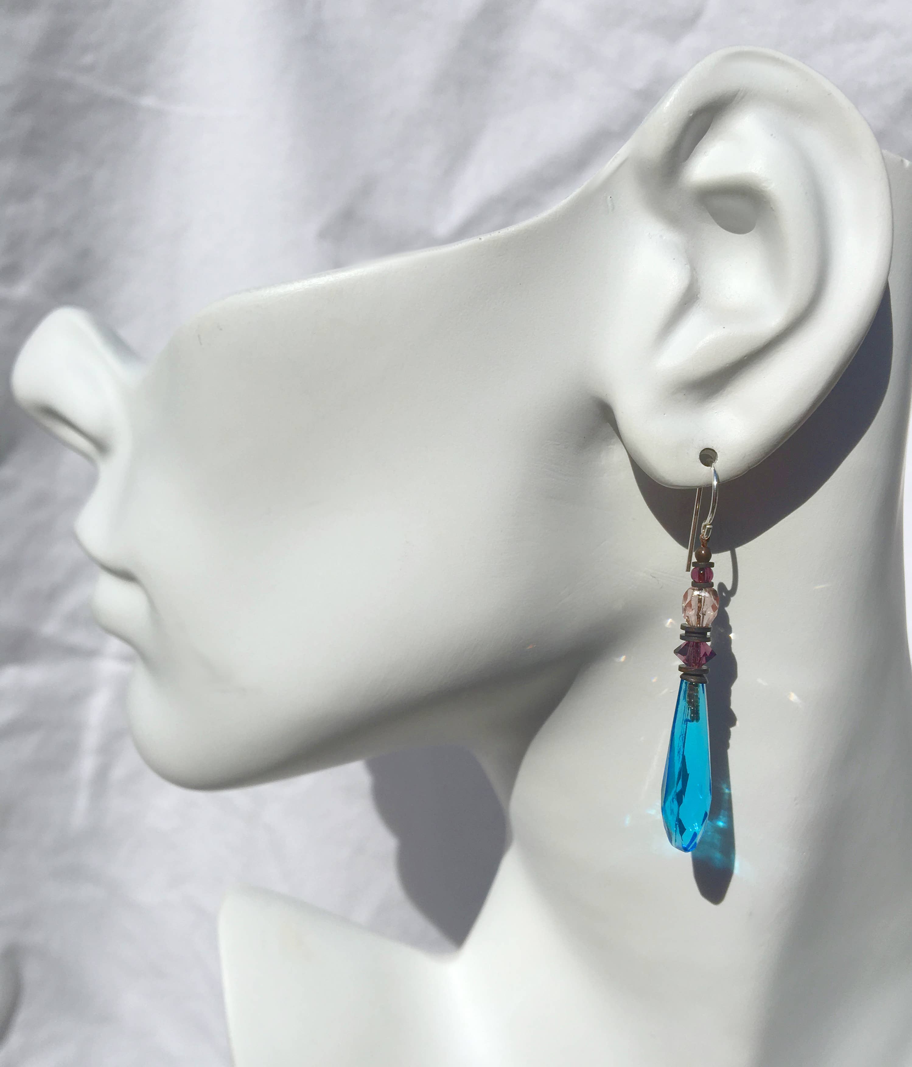 Owen Glass Collection - Wholesale Dangle Earrings - SOUVENIR 7 - BRIGHT TURQUOISE PRISM EARRINGS, AMETHYST1
