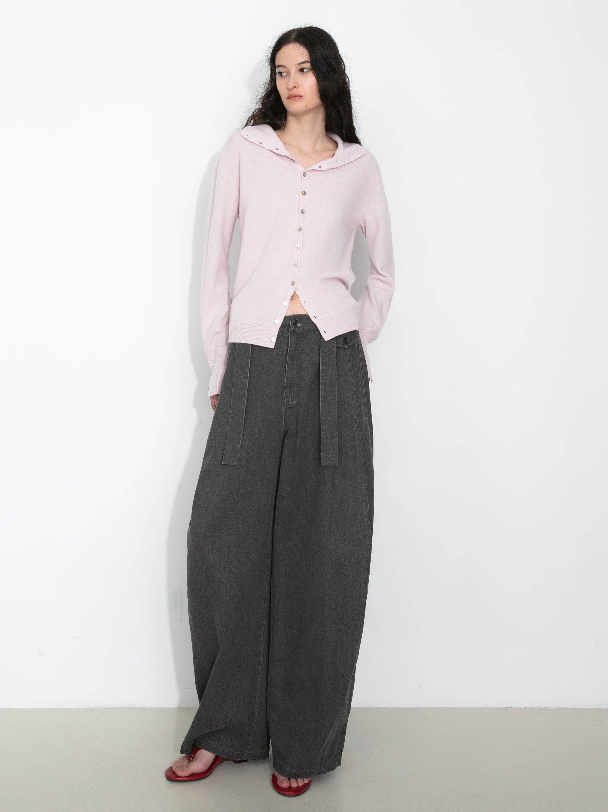 CUBIC - Wholesale Cardigan - Women's - Relaxed Knit Cardigan Jacket in 100% Wool8