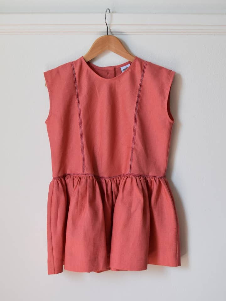 Maggie Paneeljurk Koraal Linnen voor wholesale door Pretty Wild