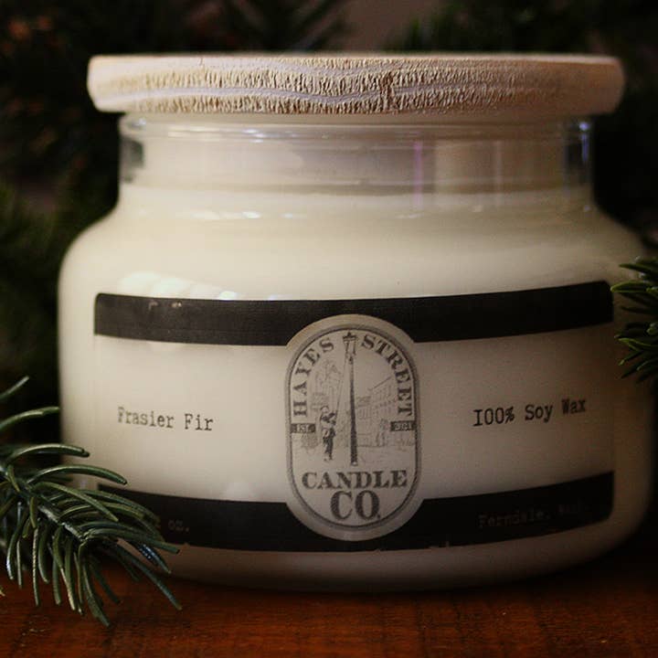 Frasier-Tanne Sojawachs-Doppeldochtkerze - Apothekergefäß Mittel. für den Großhandel von Hayes Street Candle Company