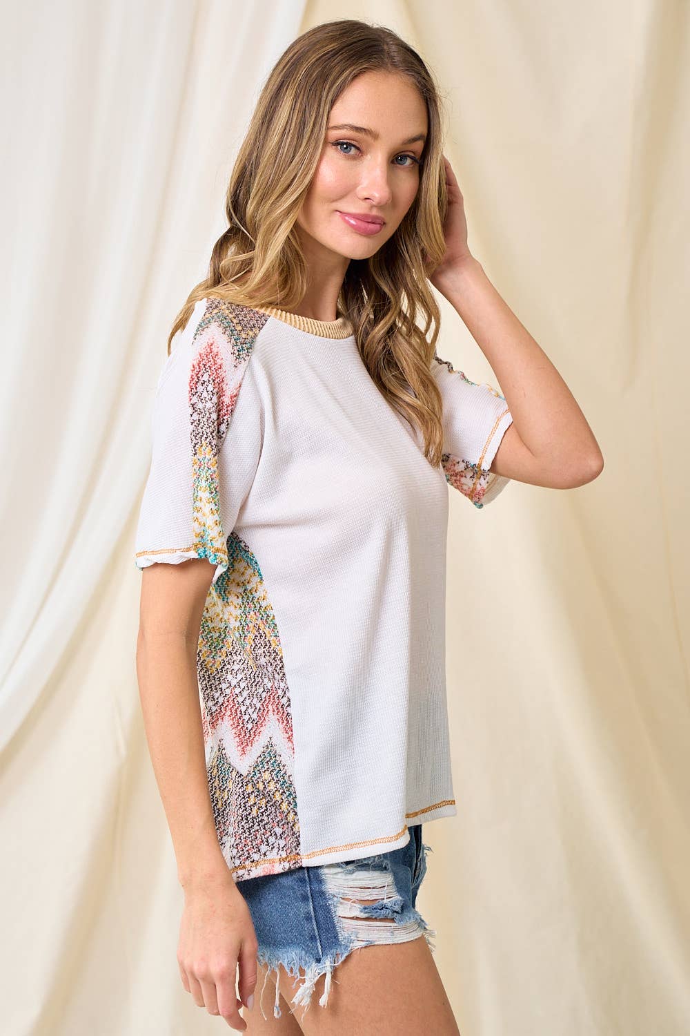 lovely melody - Wholesale T-Shirt - Women's - LMT3883-Lucianas aztect print top9