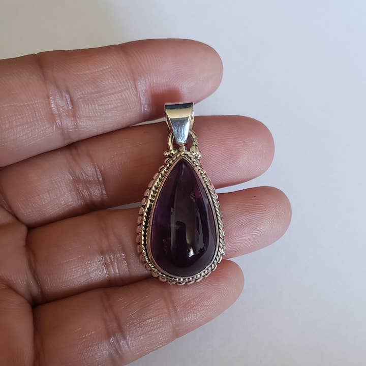 Amethyst Teardrop shape 925 sterling silver pendant for wholesale by GTG Gems Corp