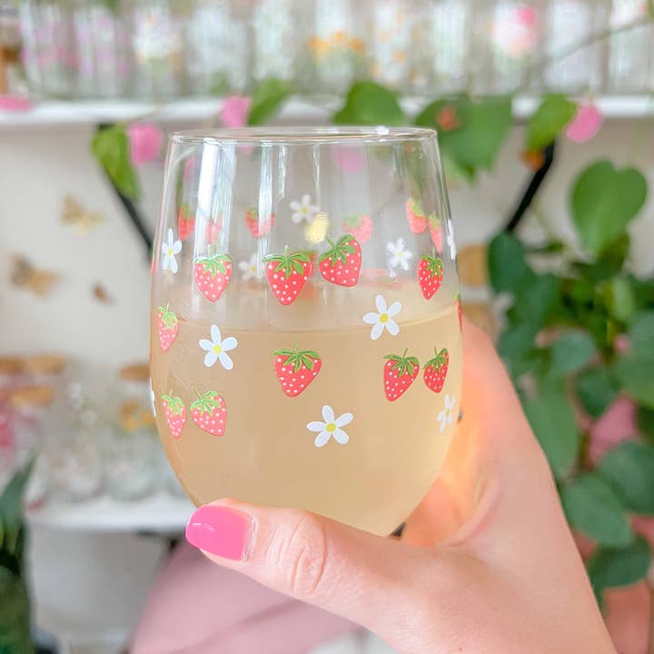 Hart and Flora Shop - Wholesale Wine Glass - Strawberries and Cream Wine Glass1