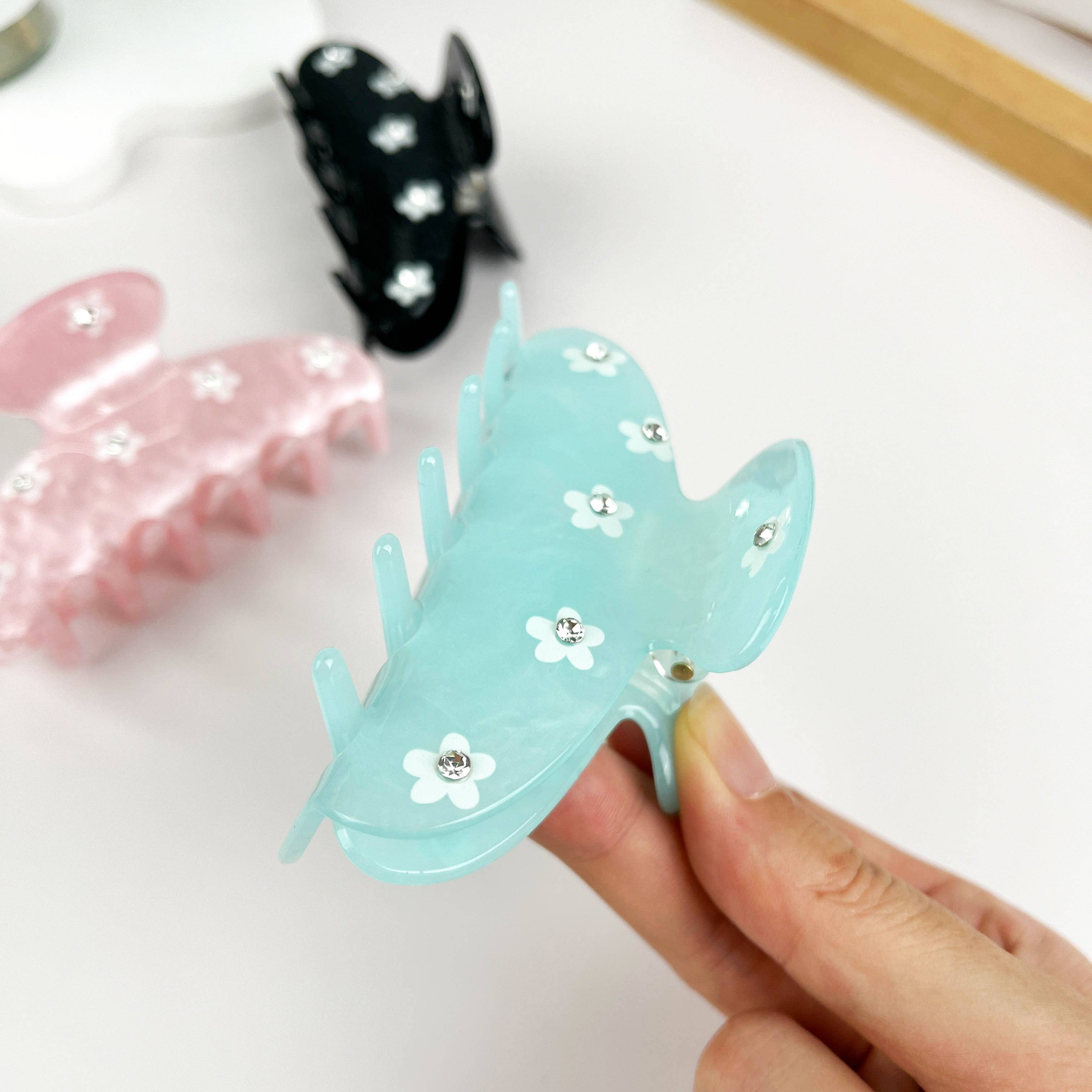 mildstyles - Wholesale Hair Clip - Women's - Half Moon Diamond Florals Hair Claw Clip4