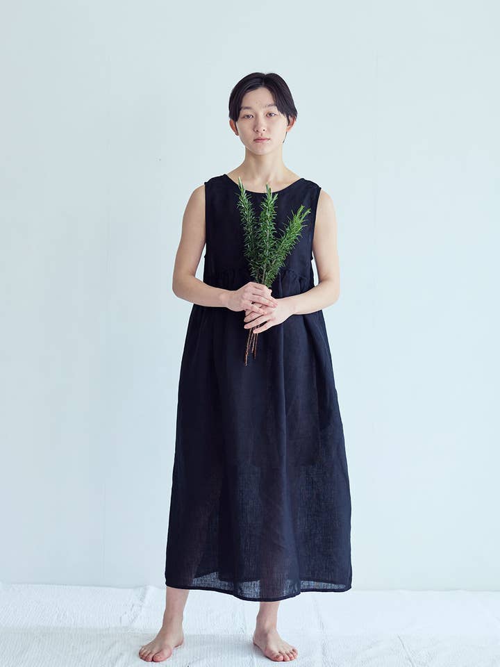 Nora-klänning svart för wholesale av Fog Linen Work