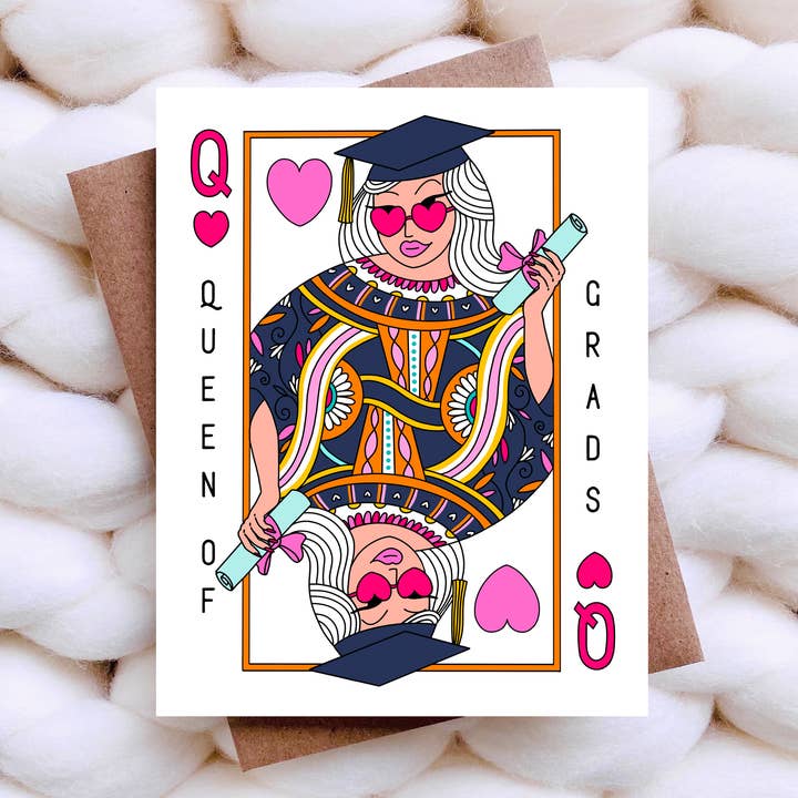 Queen of Grads sjove gradueringskort, nyt gradkort for engroshandel hos Top Hat and Monocle