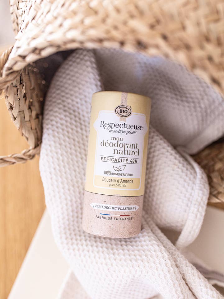Natural deodorant 48h organic almond sweetness for wholesale by Respectueuse