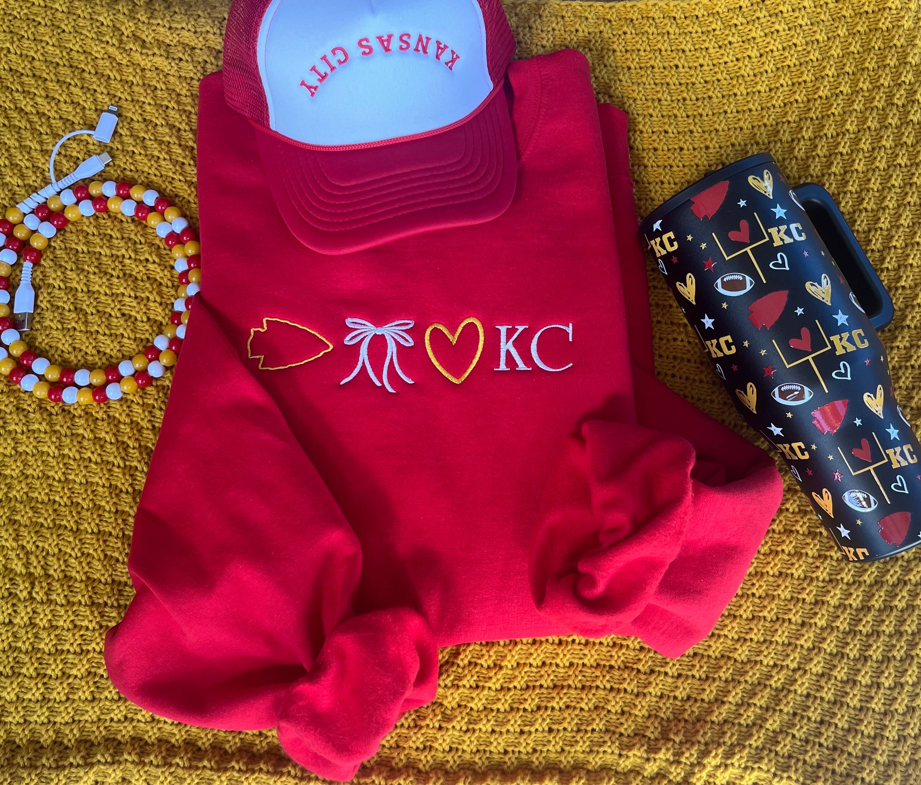 Lhite Graphics - Wholesale Sweatshirt - Uniseks - KC LINE Geborduurde Crewneck Sweater2