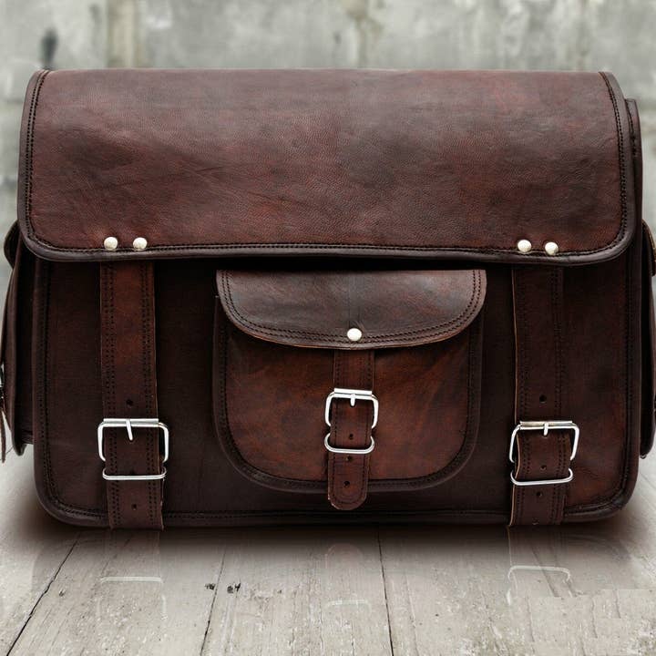 Classy Leather Bags – wholesale Messenger bag – Men's – The Rugged Messenger2