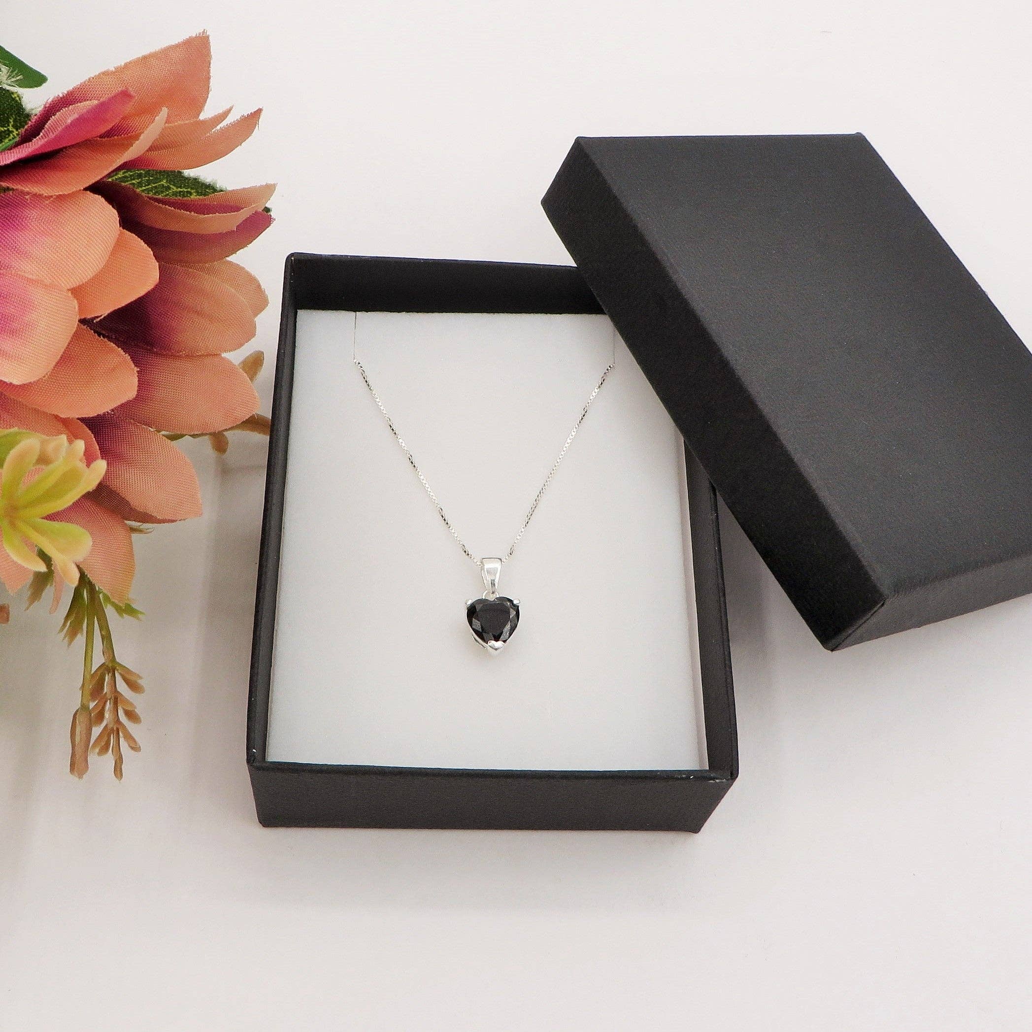 Daemon srls - Wholesale Pendant/Charm Necklace - CONNIE ~ ARGENTO 925 ~ Collana con pendente cuore in cubic zirconia3