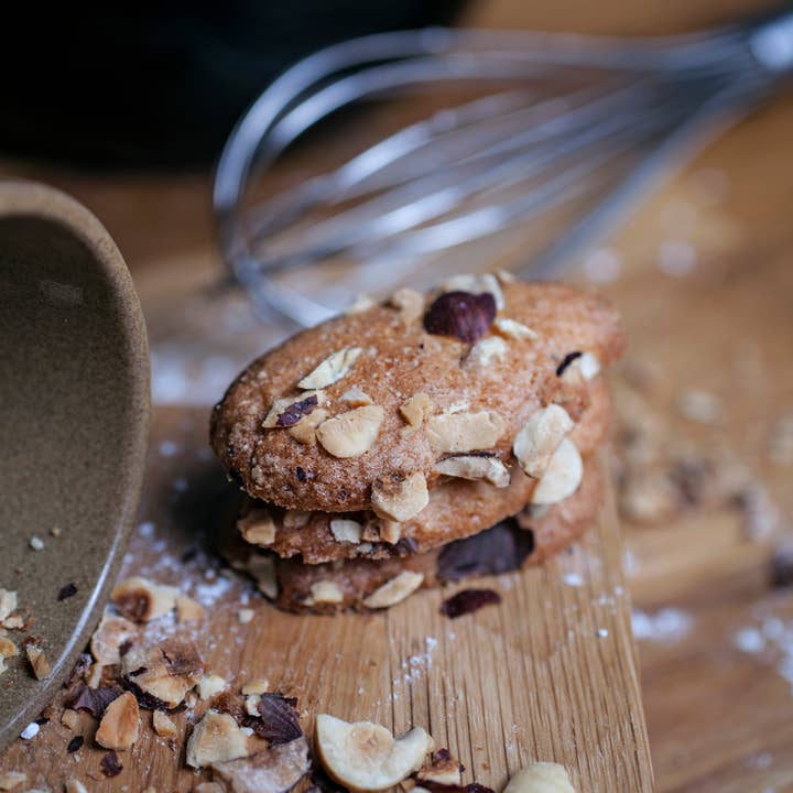 Maison Bruyere – Großhandel Cookie – Haselnuss-Knussplätzchen