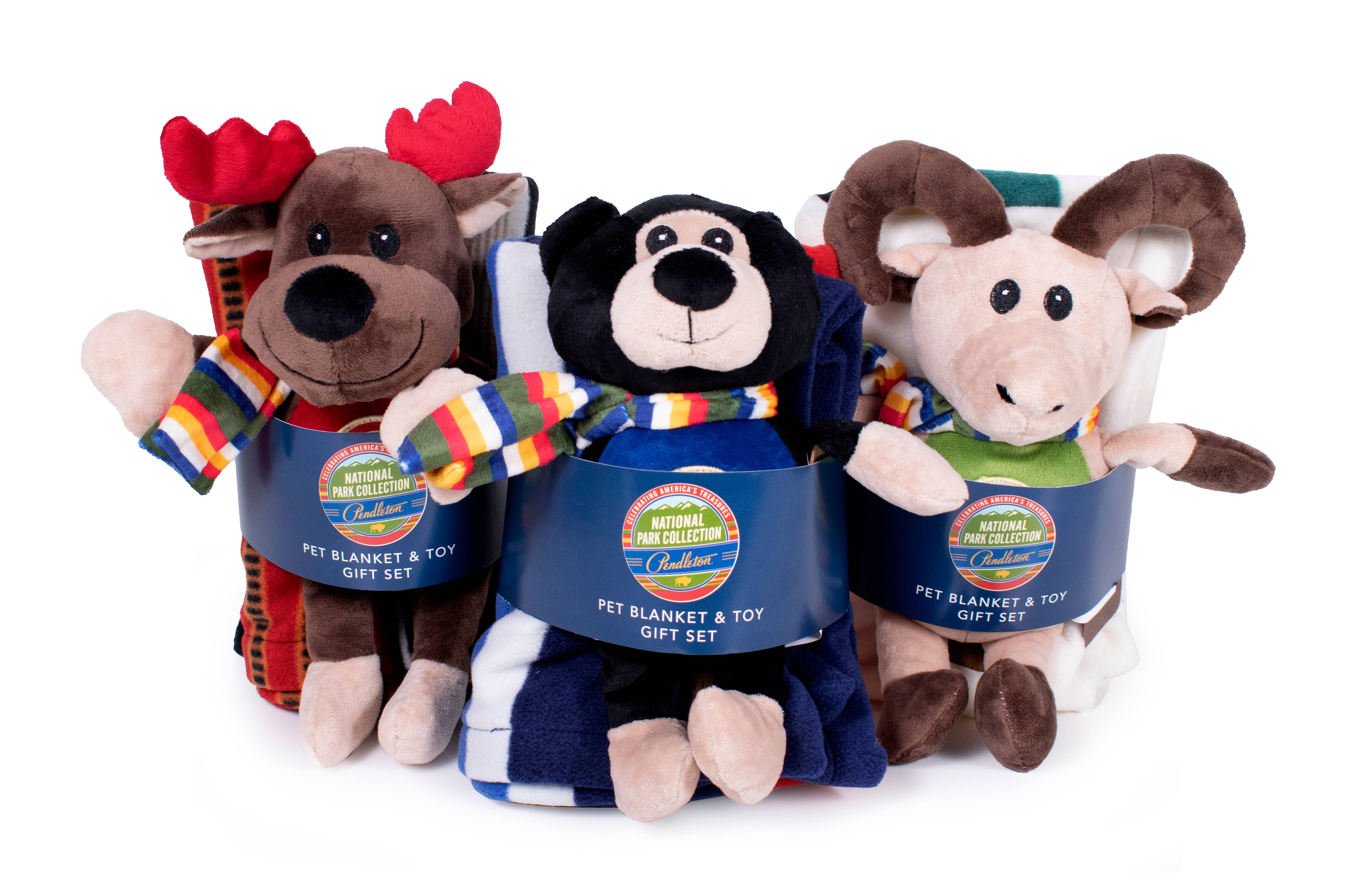 Carolina Pet Company - Wholesale Pet Plush Toy - Dog - Pendleton National Park Crate Blanket + Plush Toy Set5