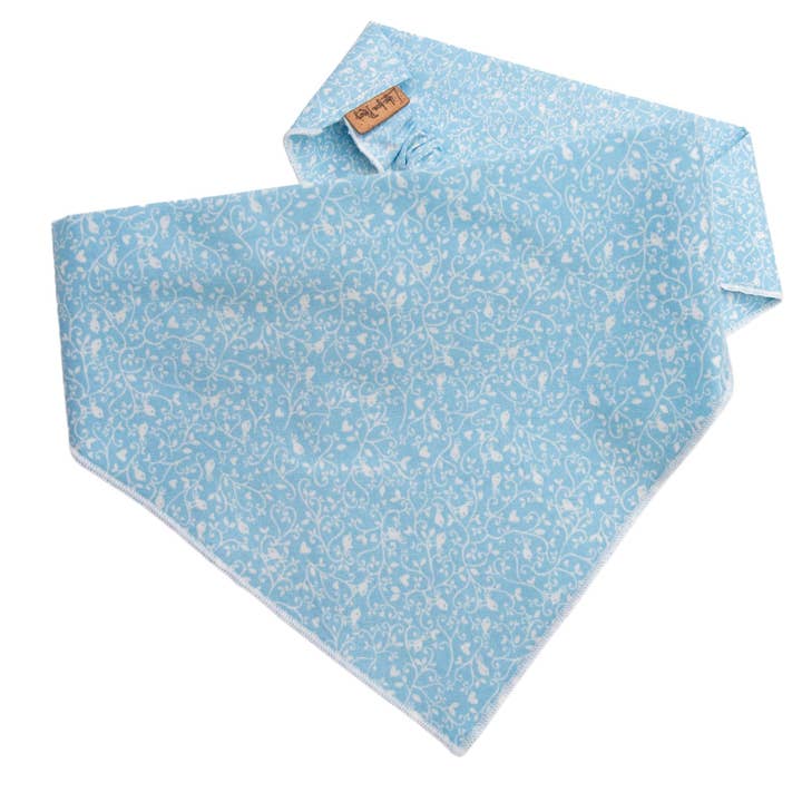 Blaue Wirbel Haargummi Hundebandana für den Großhandel von Life for Pawz