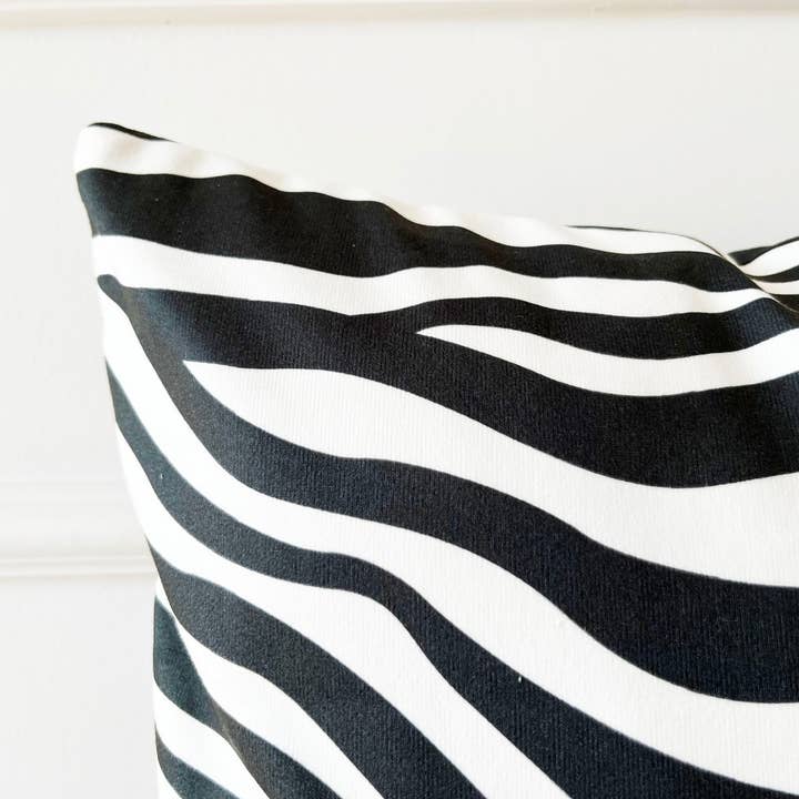 Samarra Home - Vendita all'ingrosso Cuscini decorativi - Cuscino con motivo zebrato, cuscino bianco e nero, stampa animalier