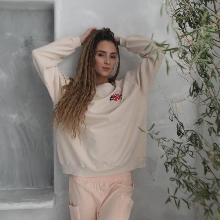 Life Clothing Co - Wholesale Graphic sweatshirt – Women’s - Rolling Stones Hyde Park 69' Sweatshirt1