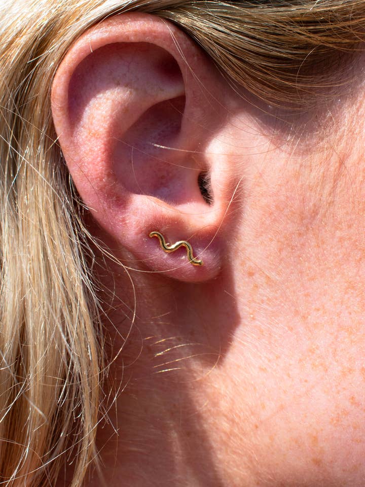 Serre-oreilles Curvy pour la vente par RA HA Jewelry