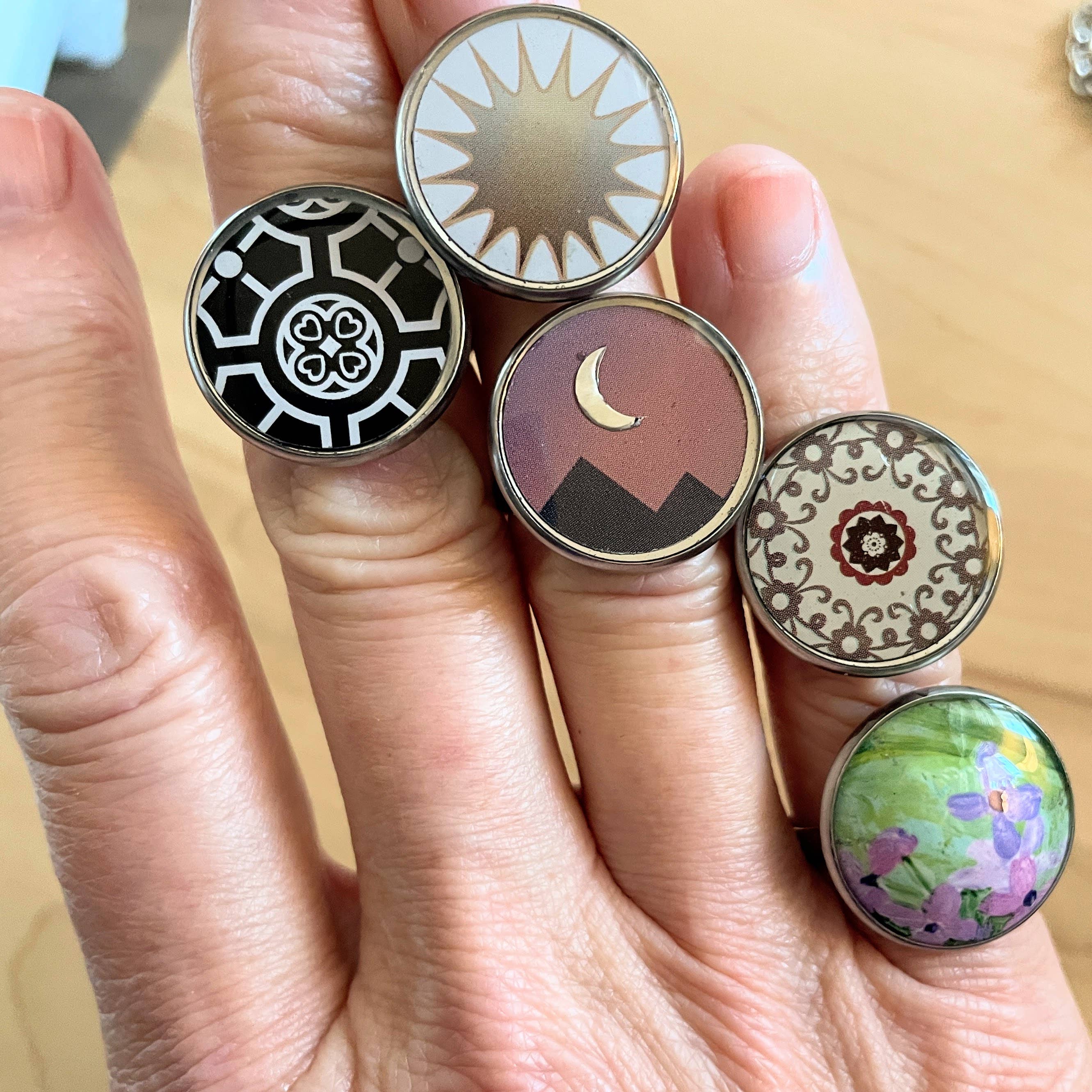 TTE Designs - Wholesale Cocktail/Statement Ring - Assorted Vintage Tin under Resin Adjustable Rings 3