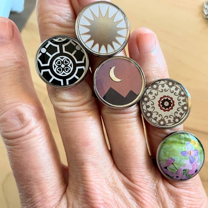 TTE Designs - Wholesale Cocktail/Statement Ring - Assorted Vintage Tin under Resin Adjustable Rings 3