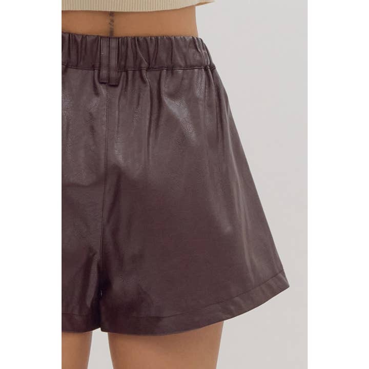 STYLE USA - Wholesale Shorts - Women's - Solid faux leather high rise shorts13