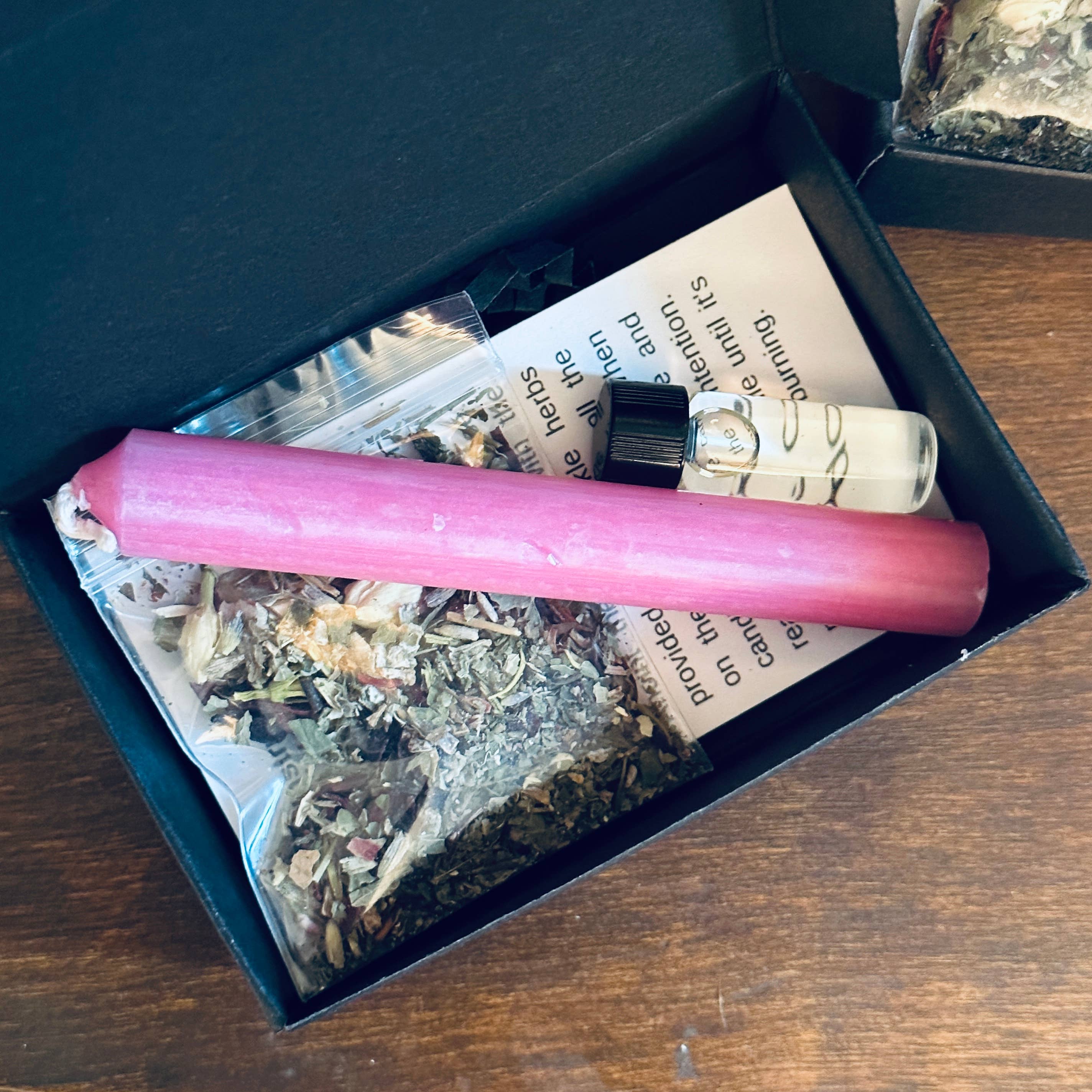 The Crooked Path - Wholesale Meditation Supplies - Love Mini Spell Kit3