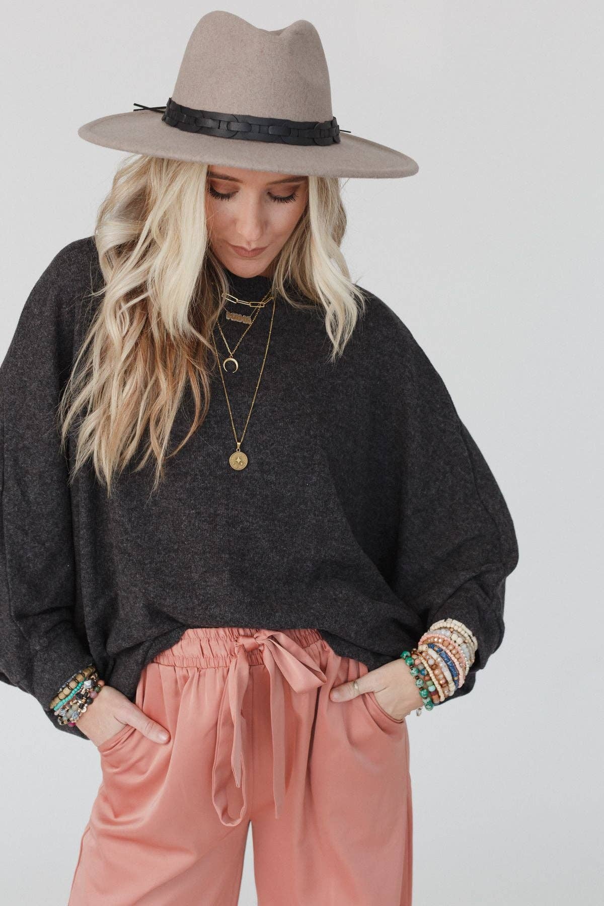 Three Bird Nest - Vente Pull en maille – femme - Pull en tricot à manches chauve-souris Fly With Me - Gris anthrac5