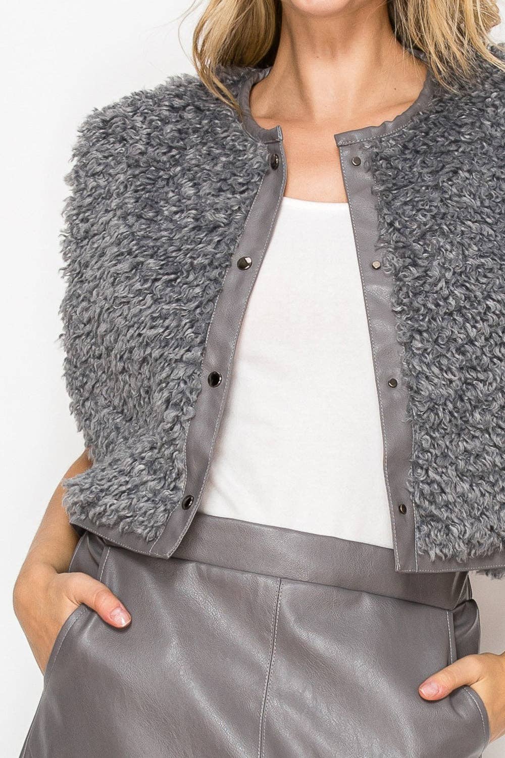 Joh Apparel - Wholesale Outerwear Vest - Women's - Jacquelina Sherpa Fur & Leather Vest6