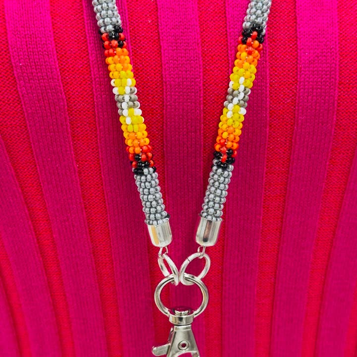 BEADS CORNER - Vente Lanière – femme - Lanière artisanale en perles grises de style corde5