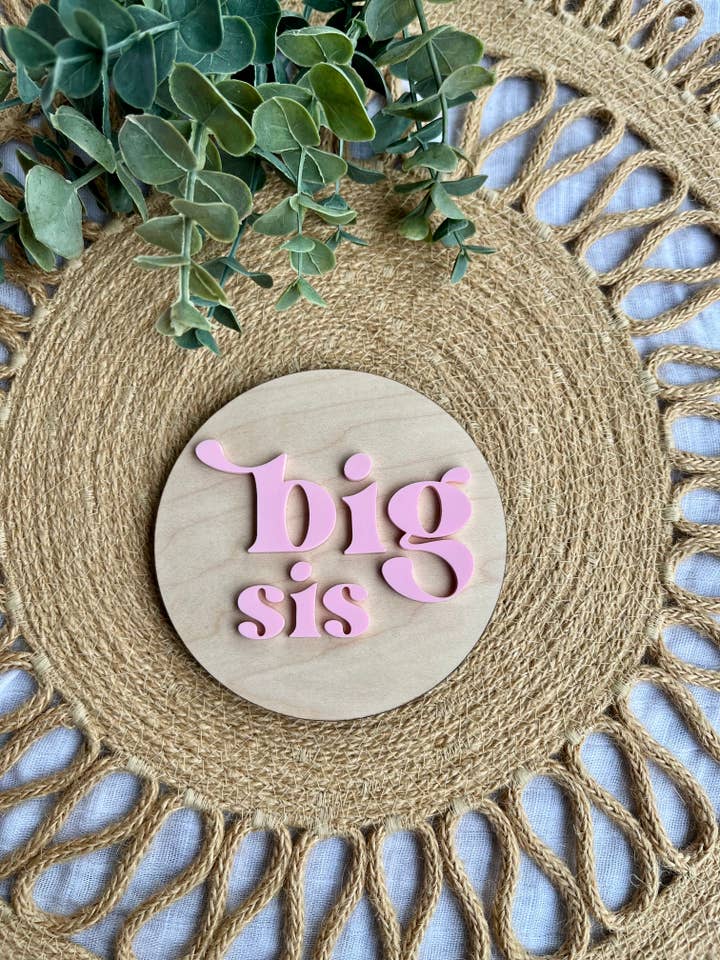 Big Sis Sign, Sibling Announcement, Pregnancy Announcement for wholesale by Little Sprout Sign Co