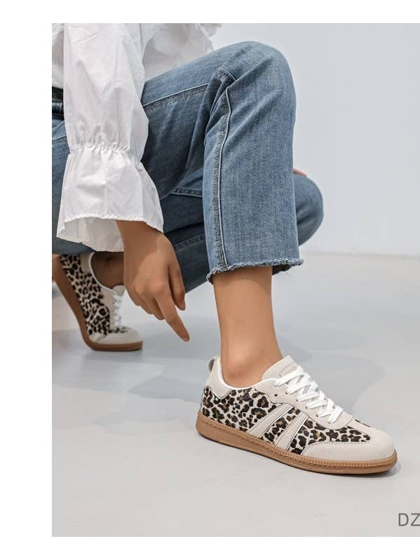 SWEET MAGIC SHOES & BAGS - Wholesale Lifestyle Sneakers - Women's - CASUAL SUEDE SNEAKER WITH RUBBER SOLE0