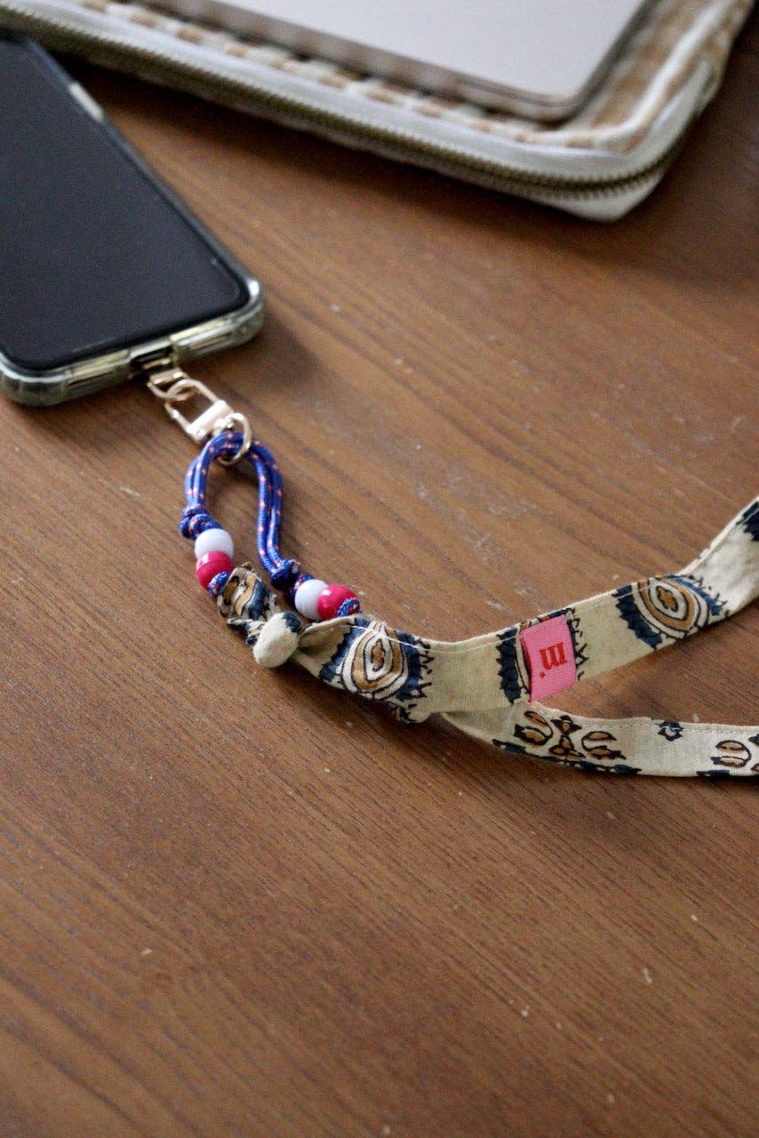 Maho - Wholesale Phonecase Strap - César Paisley Beige6