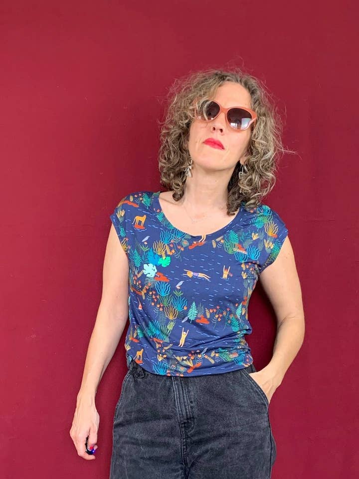 Celia T-shirt - Print Lago Blue for wholesale by La Compiano