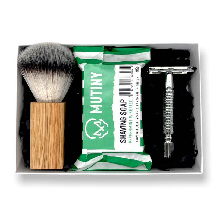 Caja Mutiny - Menta y ortiga para venta al por mayor de Mutiny Shaving