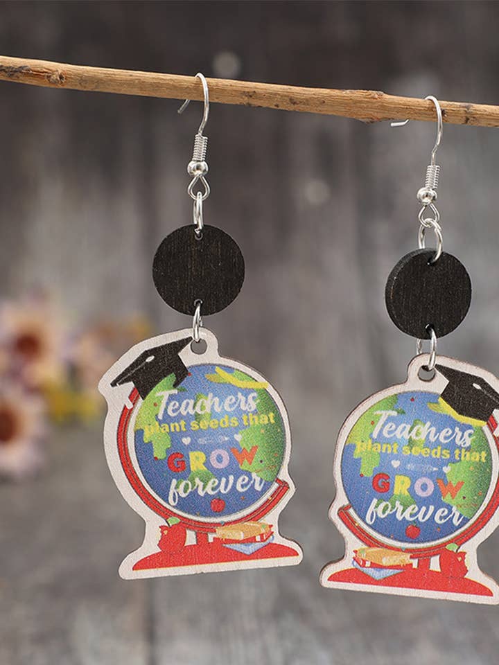 Tillbaka till skolan jordglob tryck bokstav träörhängen SP571 för wholesale av UNISHE