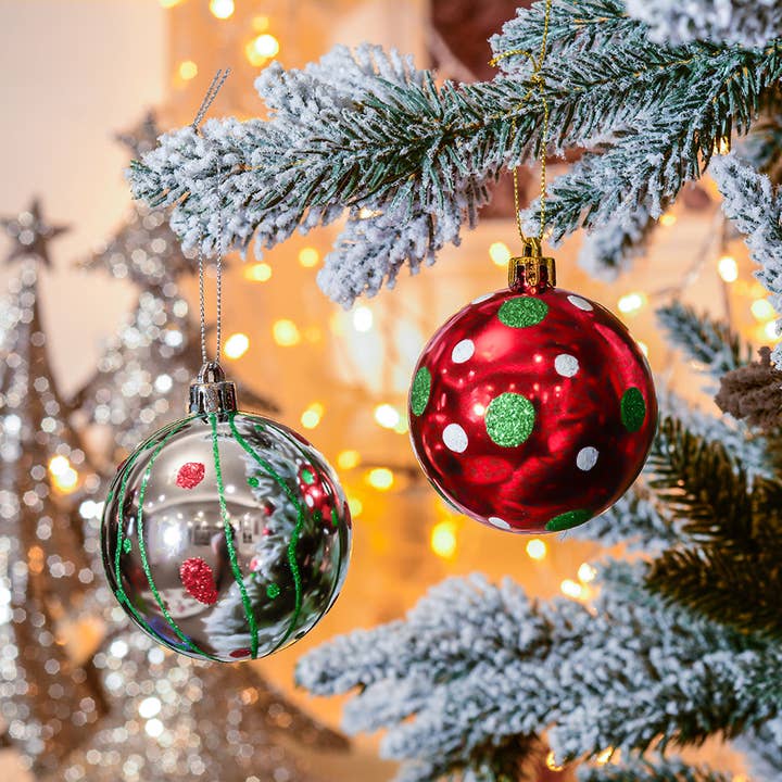 OrnamentallyYou - Wholesale Ornament set - Playfully Patterned Christmas Ornament Bauble Set4