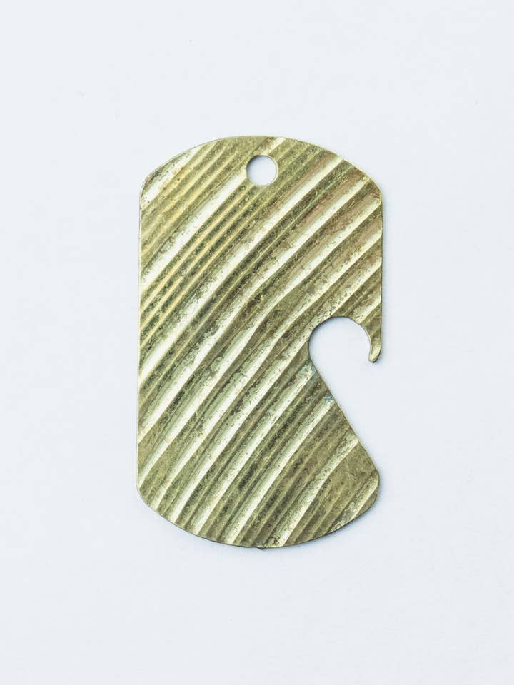 Dogtag Chain - Återvunnen Cymbal Flasköppnare för wholesale av Full Circle Co.