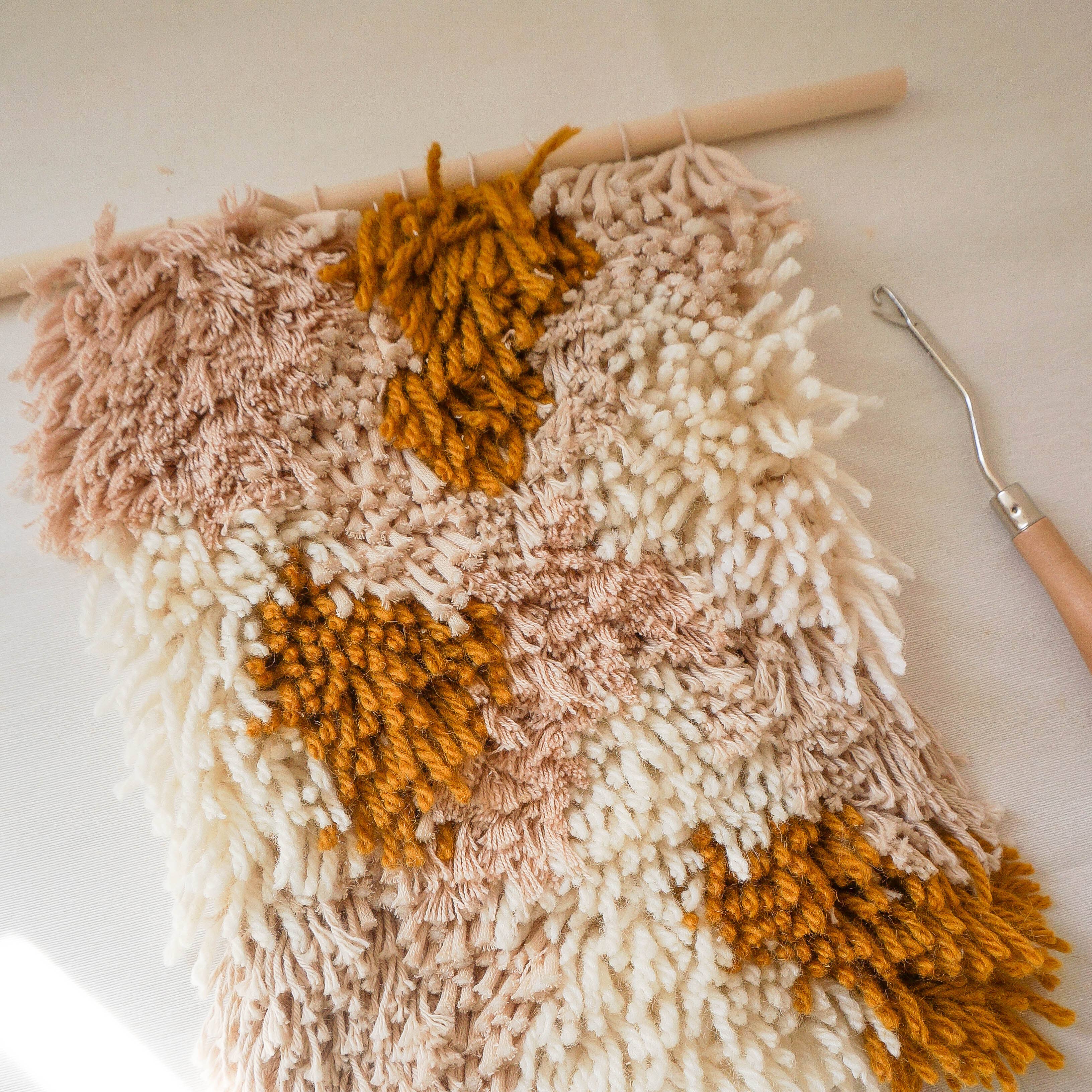 Living Fibers – wholesale DIY craft kit – Savanna Latch hook kit5