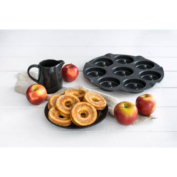 Zenker - Wholesale Cake Pan - Zenker Black Metallic 8 Oven Donuts Mould1