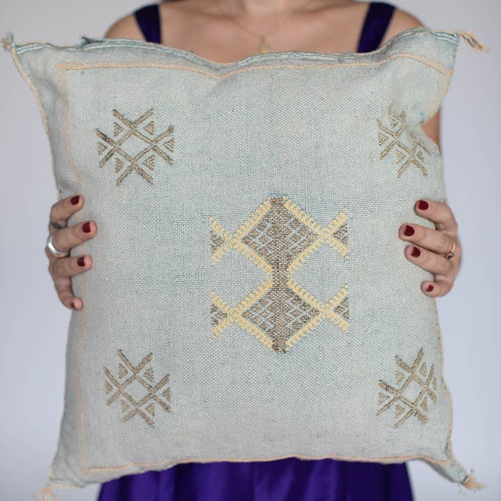 Voyage - Wholesale Throw Pillow Cover - Moroccan Cactus Silk Pillow Covers6