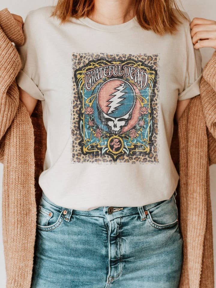 Bella Me - Wholesale Screen Printed T-Shirt - Women's - Grateful Dead Graphic Tee1