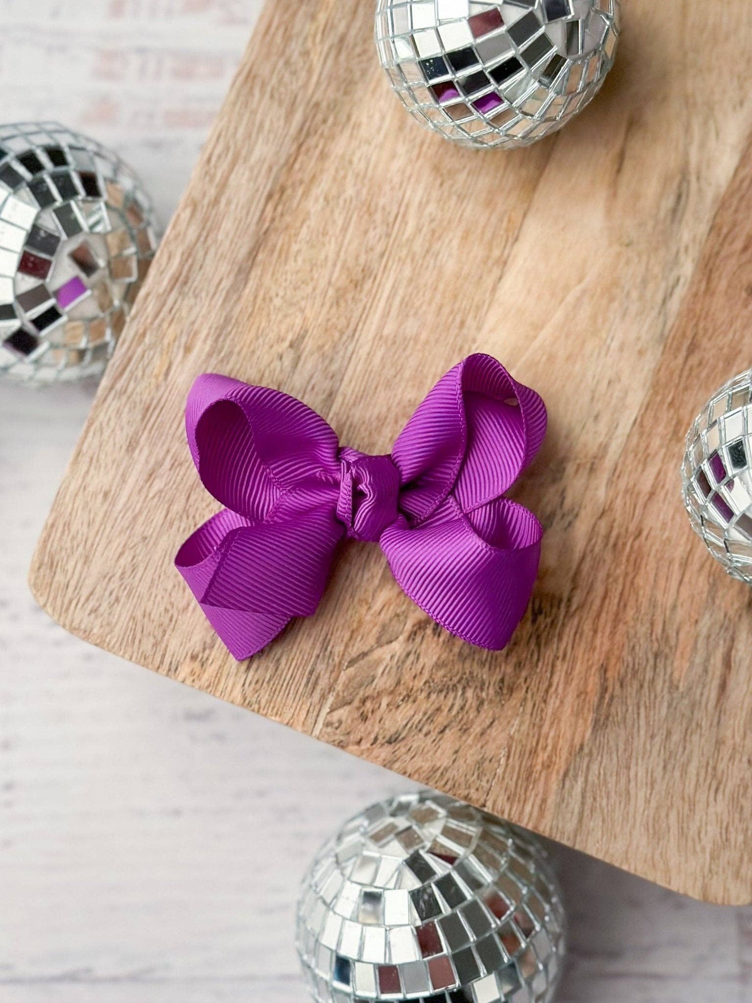 The Hair Bow Company - Wholesale Hair Bow - Kids - Original Grosgrain Hair Bow - Alligator Clip - 3"10