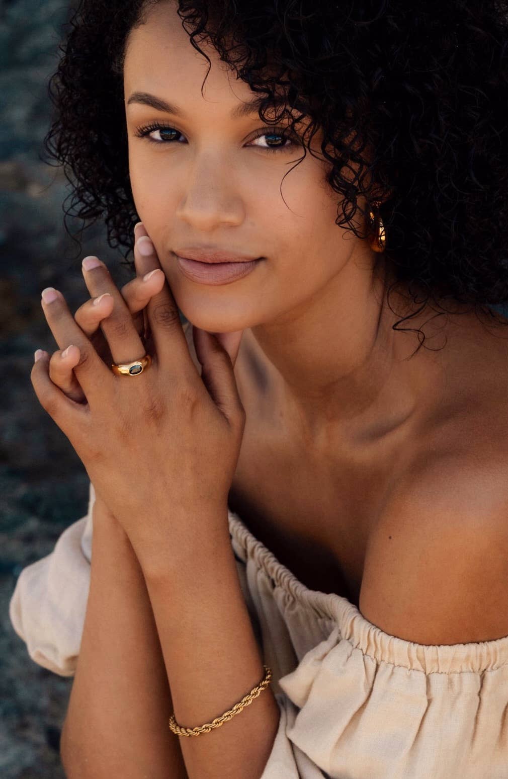 Boem Collection – wholesale Signetring – Capistrano-ring med facetterat svart glas3