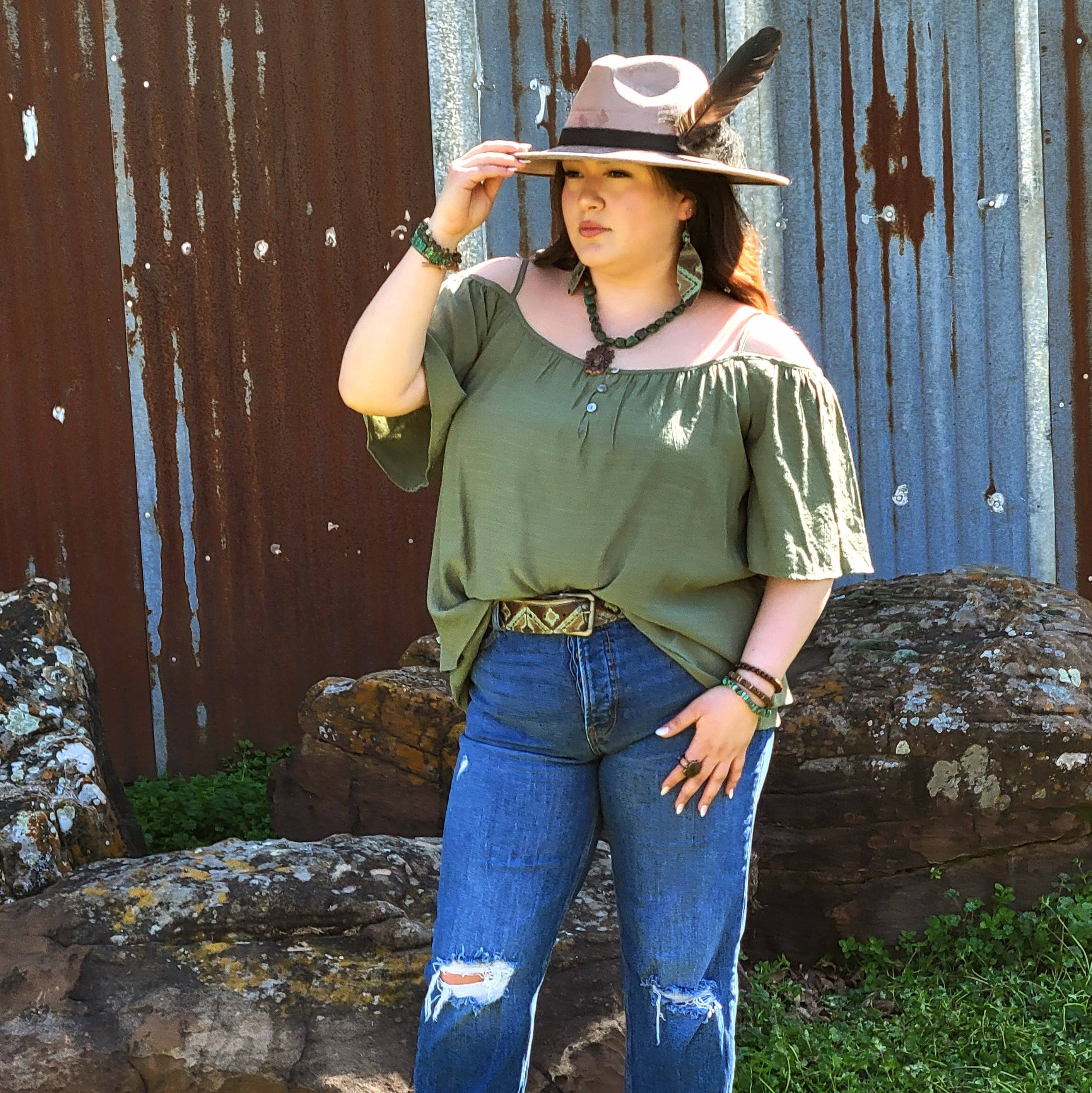 The Jewelry Junkie - Wholesale Cocktail/Statement Ring - Genuine Labradorite Ring set in Antique Copper 012x1