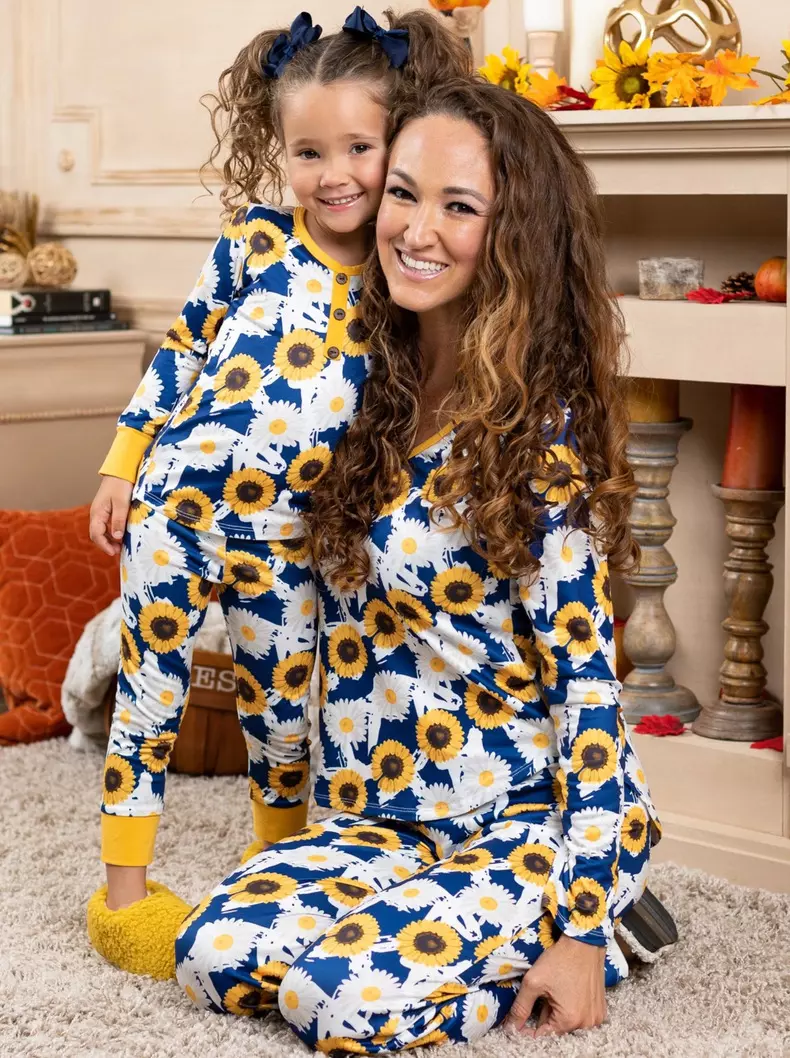 Christmas Family Matching Pyjama Mommy and me Kids Sleepwear Pj Merry Christmas Set Romper Sleepsuit Homewear