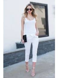 VENTI6 – Großhandel Hose – Damen – SOLIDE KNITTERFALTEN-JOGGER MIT KORDELZUG (50060)17