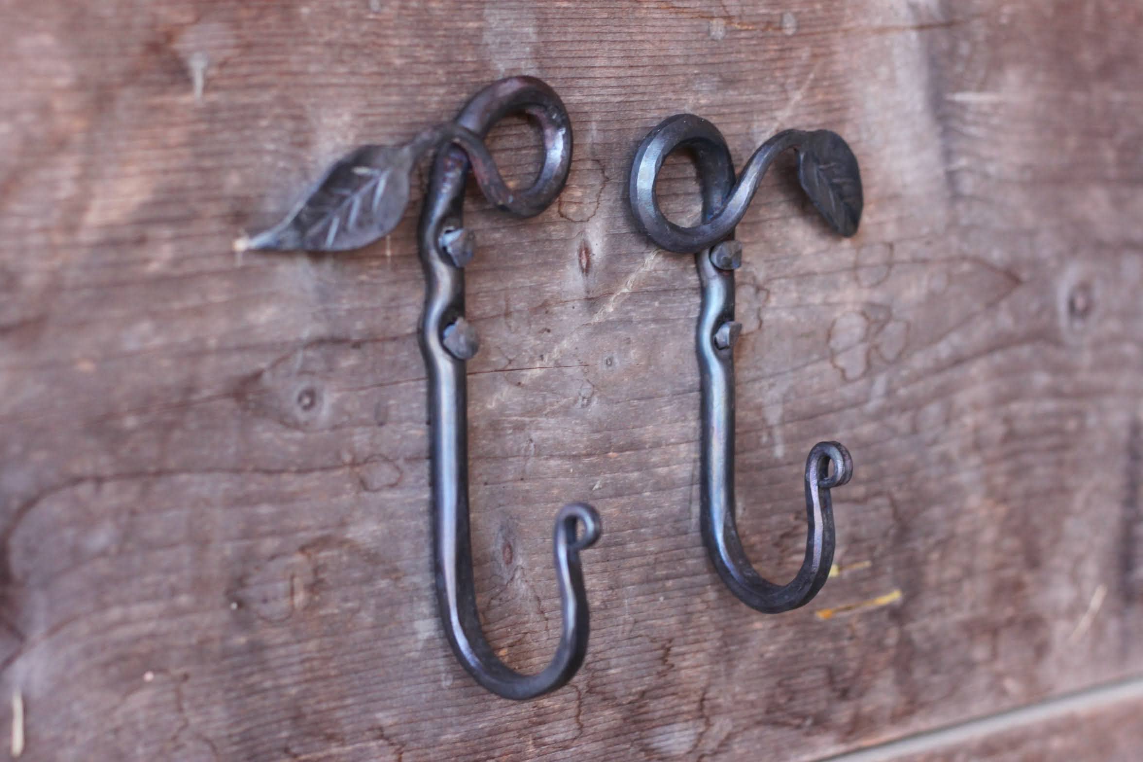 Wicks Forge - Wholesale Wall Hook - Leaf Hook - Right Facing2