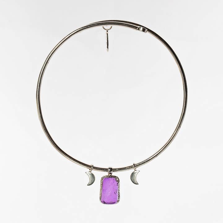 Bracelet ajustable en améthyste brute, argent - Cora pour la vente par Koko