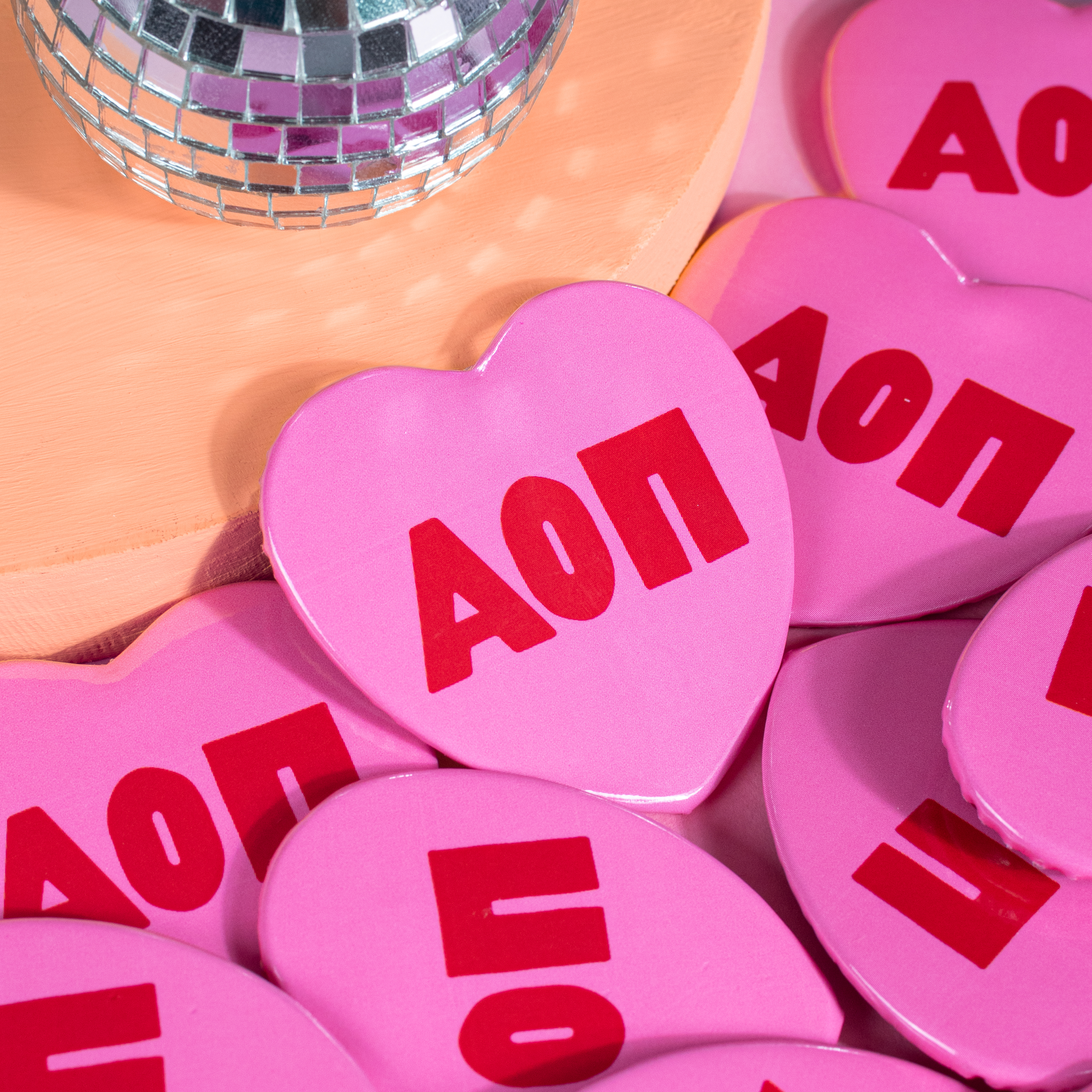 Swag - Wholesale Lapel Pin/Button - Pop Heart Buttons3